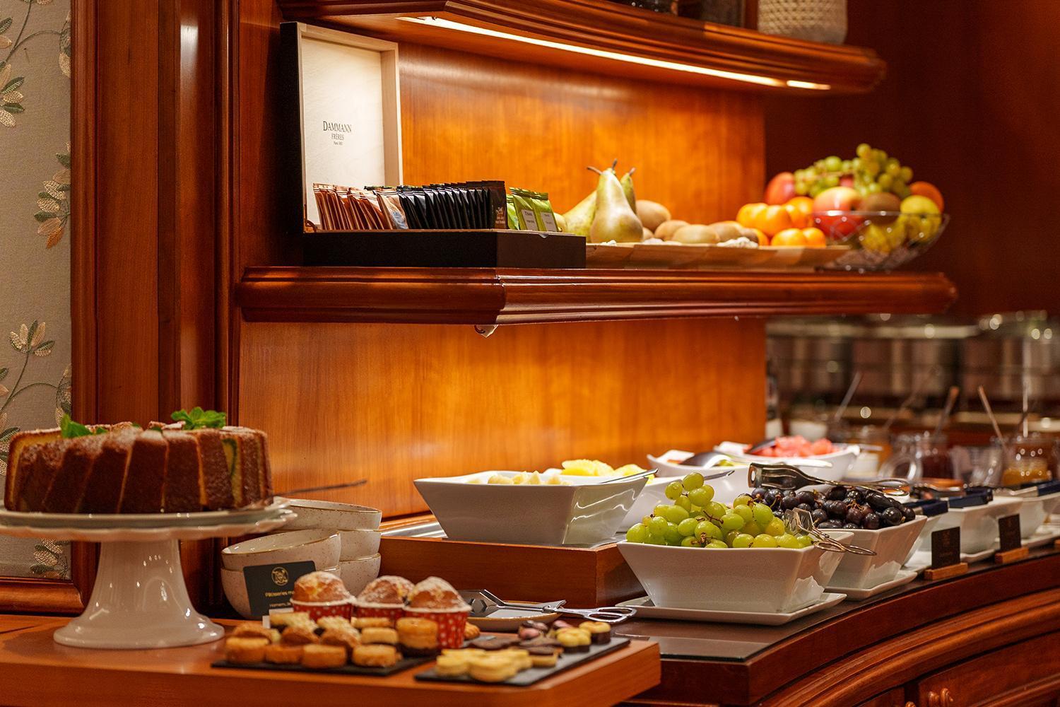 Hotel Chateau Frontenac Paris Luaran gambar